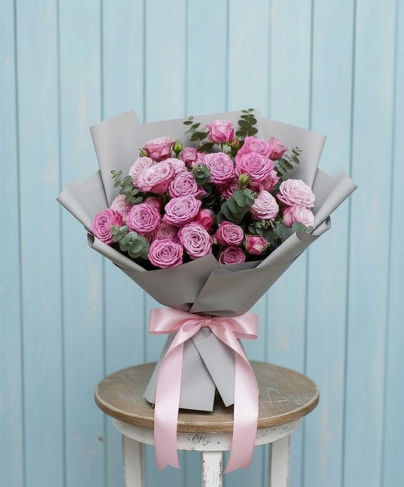 Букет цветов из: Розы в Капустин Яре