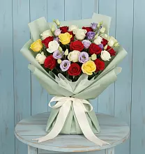 Букет цветов из:  Розы в Капустин Яре
