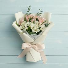 Букет цветов из:  Альстромерии в Капустин Яре