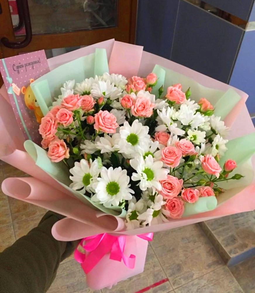 Букет цветов из: Розы и Хризантемы в Капустин Яре