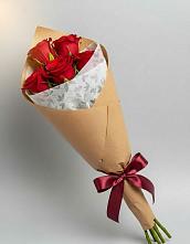 Букет цветов из:  Розы в Капустин Яре