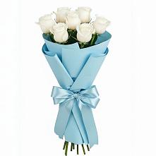 Букет 7 белых роз Проуд в Капустин Яре