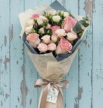 Букет цветов из:  Розы #REPLACE_PRED# Капустин Яре