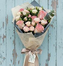 Букет цветов из:  Розы в Капустин Яре
