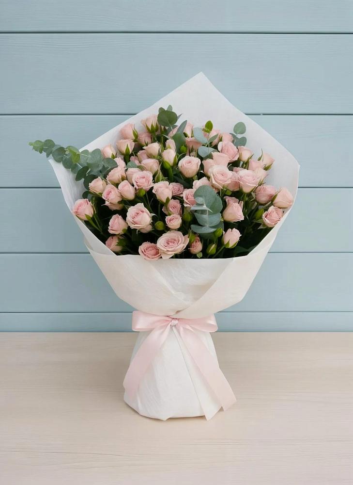 Букет цветов из: Розы в Капустин Яре