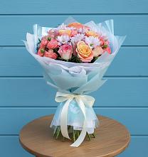 Букет цветов из:  Хризантемы и Розы в Капустин Яре