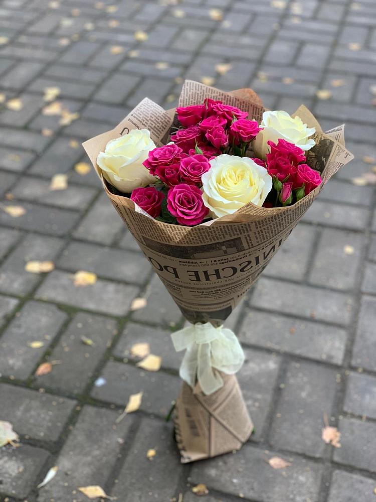 Букет цветов из: Розы в Капустин Яре