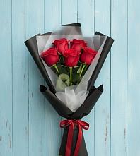 Букет цветов из:  Розы в Капустин Яре
