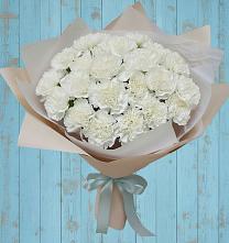 Букет цветов из:  Гвоздики в Капустин Яре